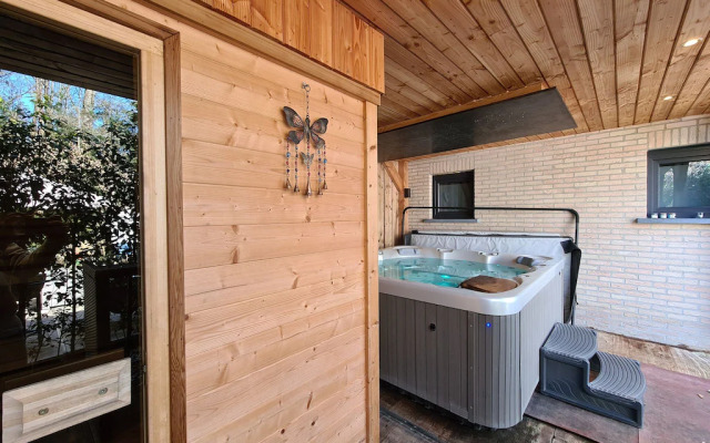 Inviting Holiday Home in Durbuy With Sauna