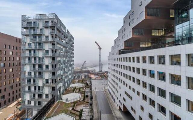 Wright Apartments - Barcode
