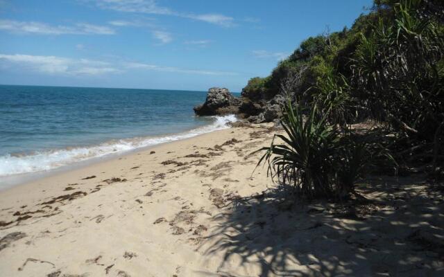 Pangani Cliffs Lodge
