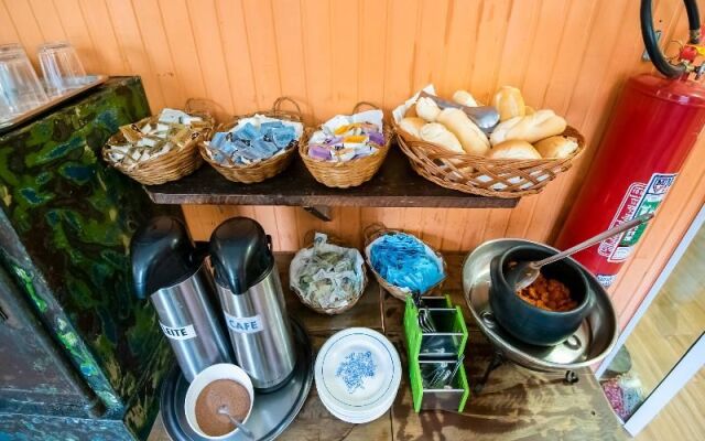 Oyo 131 Girassol Carioca