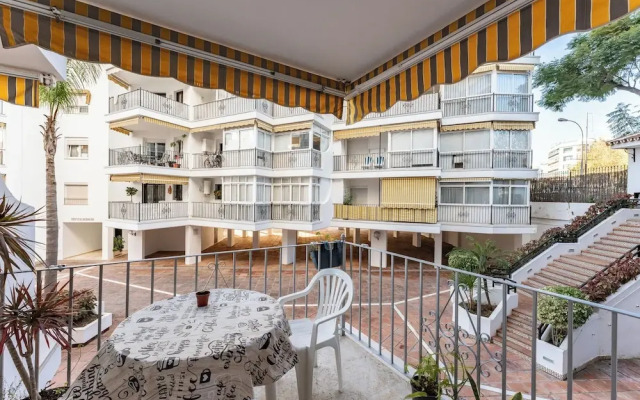 CT 350 - Faro's Marbella Beachapartment