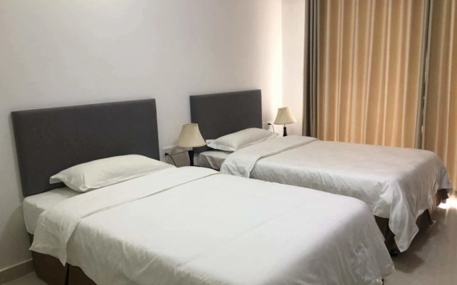 D.I.Riviera International Hotel