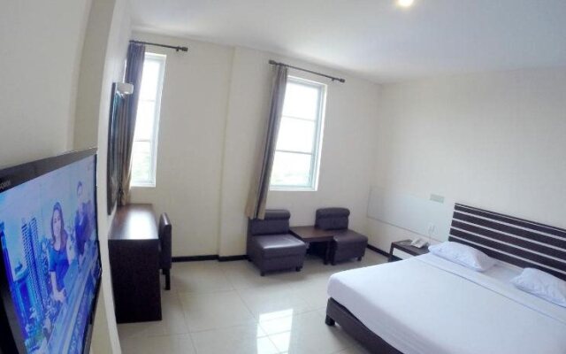 Link Hotel