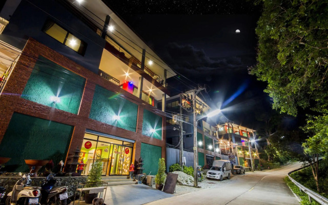 Sky Terrace Lanta Boutique