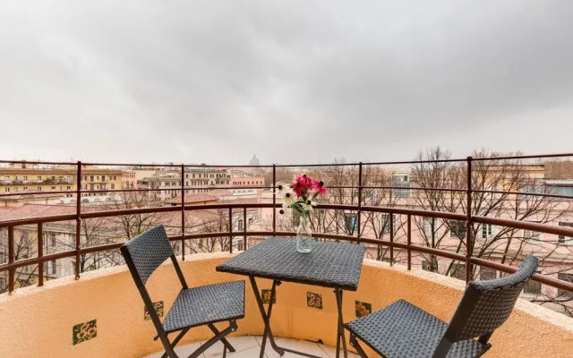 Bright and Nice Flat 10 Minutes From Vatican