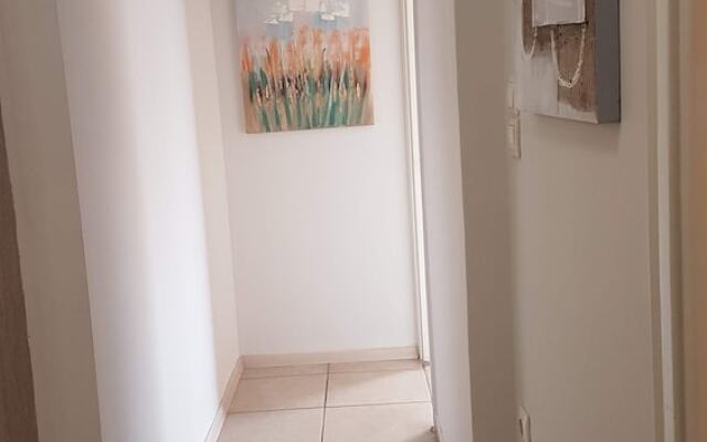 Errathens Sky Apartment