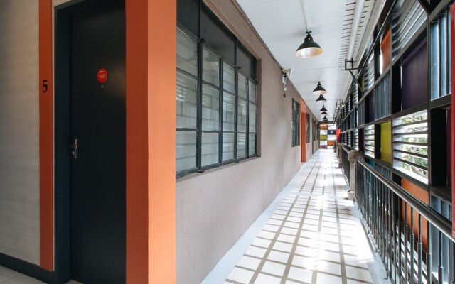 BGC Hostel and Dorm by RedDoorz