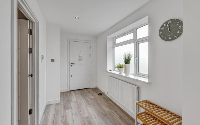 St Martins House Luxury 2 Bedroom Apartments Ruislip