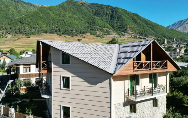 Marina's Guesthouse