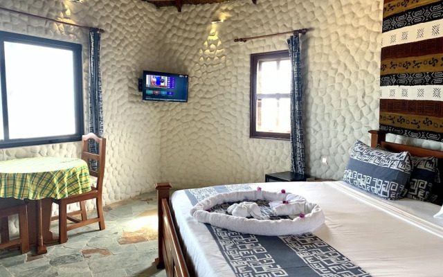 Lemon Beach Resort