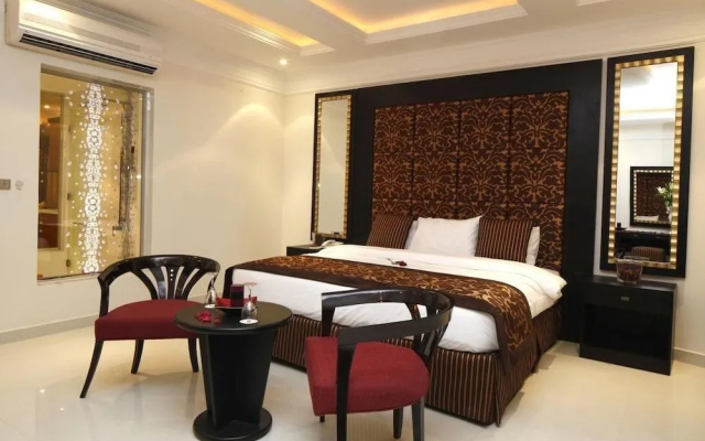 Hayatt Home Hotel