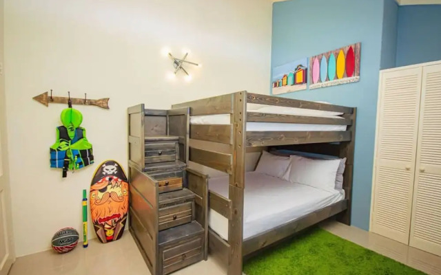 3BR Villa in Drax Hall Country Club