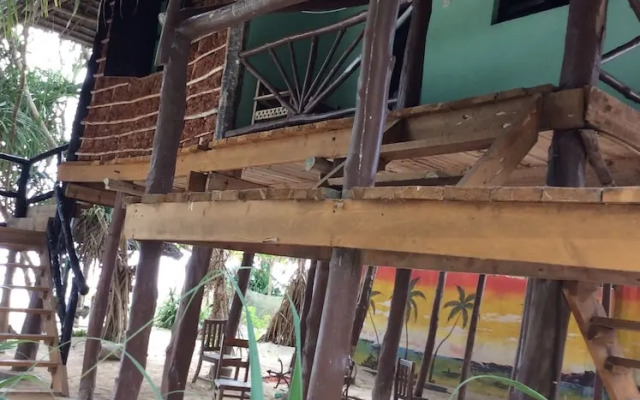 Kajibange Bar and Guesthouse