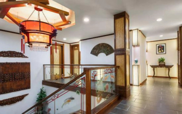 Taierzhuang Old Town Chonghua Building