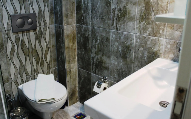 Ararat Hotel