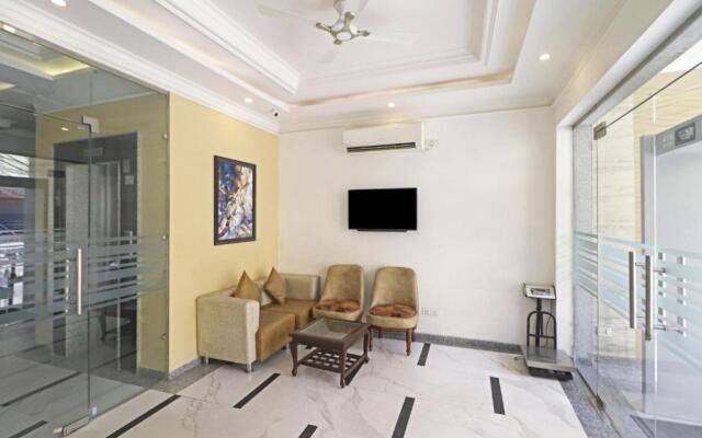 Hotel Almora Near Delhi Airport