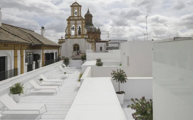 Numa I Jondo Apartments