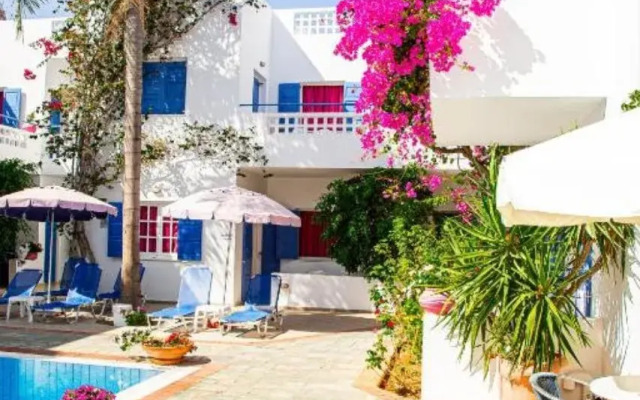 Galini Studios & Apartments