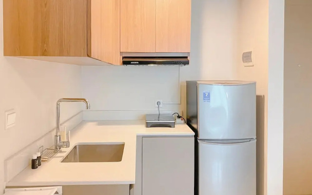 Cozy and Comfortable 1BR at Gold Coast Apartment