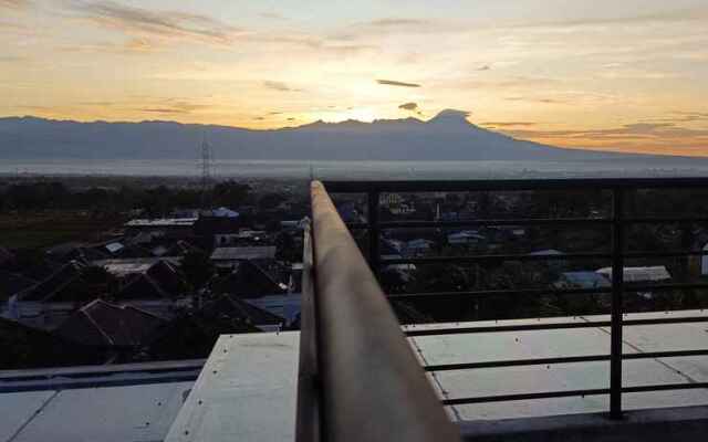 Villa NoRa with Private Pool at Batu Malang