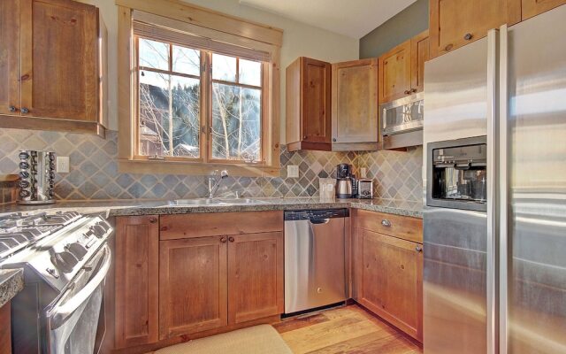 6552 Settlers Creek Townhomes