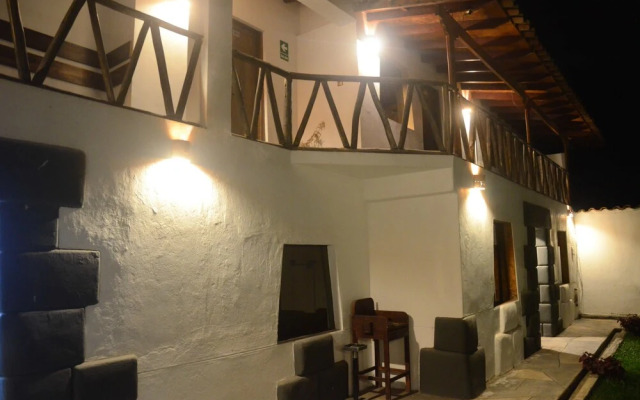 Hanaq Mayu Hotel