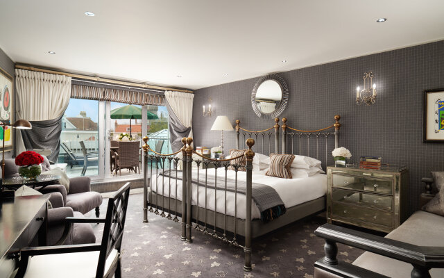 The Duke Of Richmond Hotel