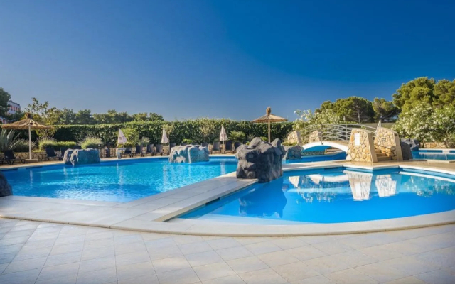 Matilde Beach Resort