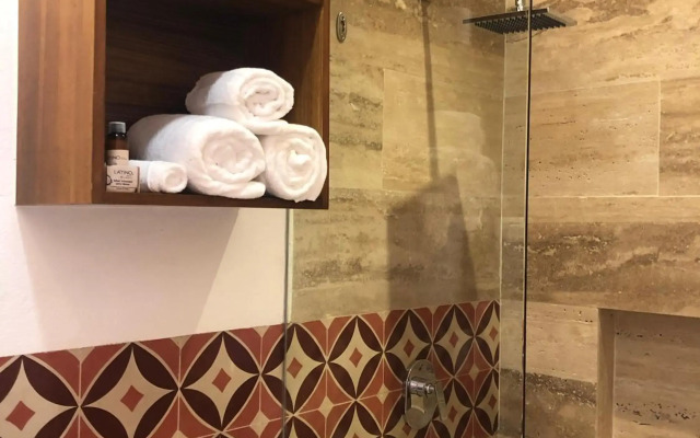 Latino Hotel Boutique