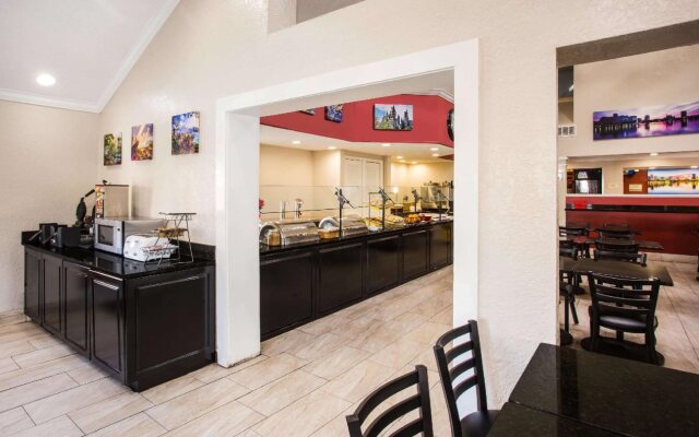 Fusion Orlando Extended Stay Suites