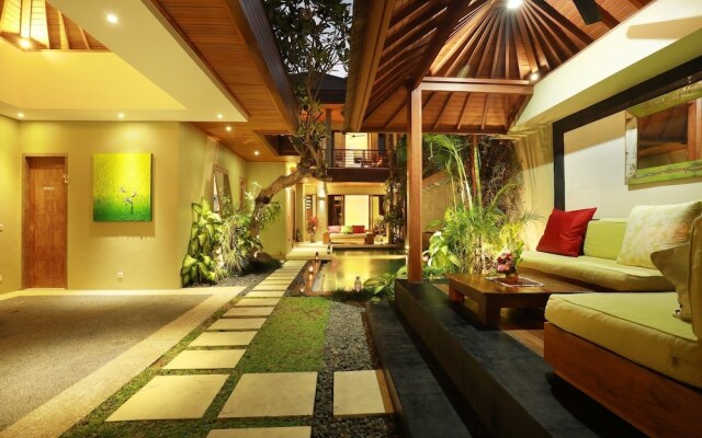 The Hotman Paris II Seminyak