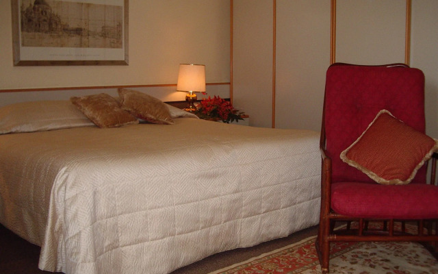 Hotel Terme Neroniane