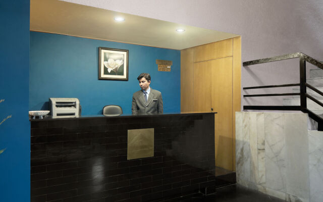 Honeymoon Inn
