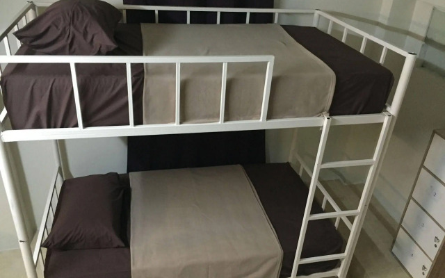 Red Boutique Hostel