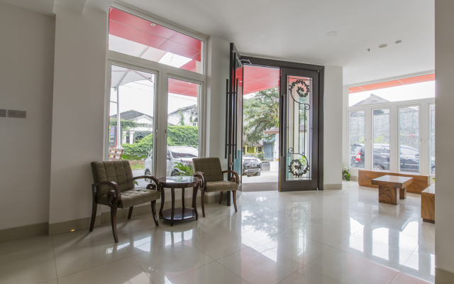 Sparks Odeon Sukabumi - Artotel Curated