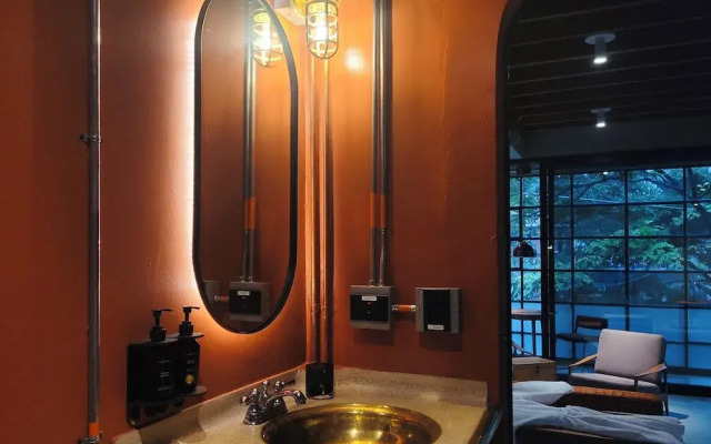 Hotel Doblell Near Provenza by Wynwood House