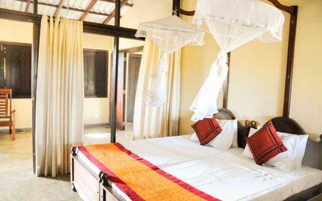 Kirinda Lodge by Ceilao Villas