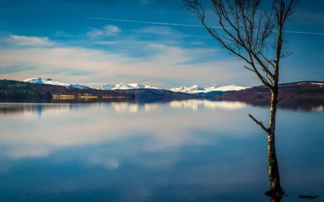 Loch Rannoch Highland Club Studio 04