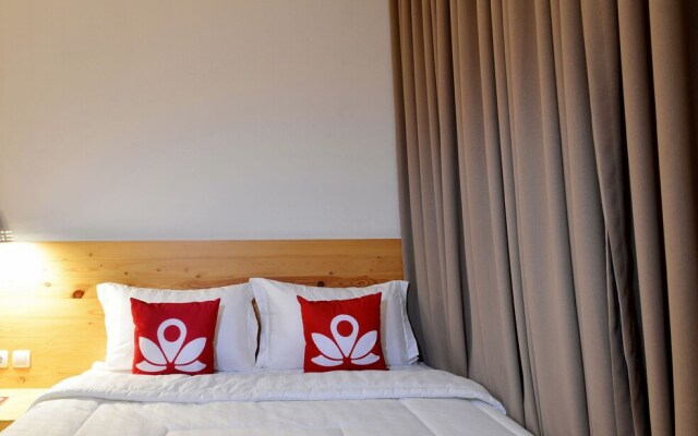 ZEN Rooms Near Mall Buaran