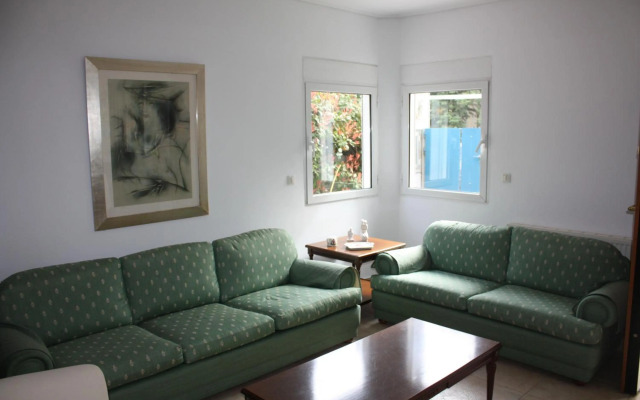 Park View Apartment with Garden 120m