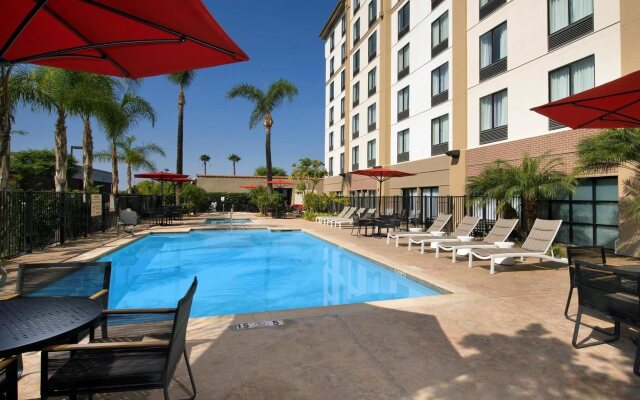 Hampton Inn & Suites Anaheim Garden Grove