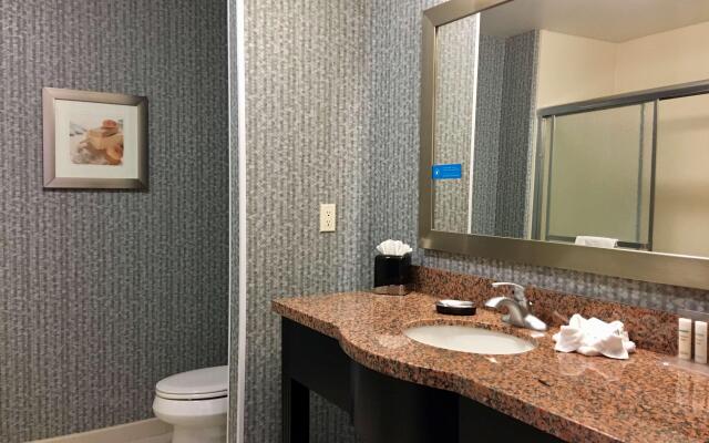 Hampton Inn & Suites Tulsa/Central