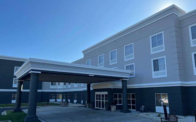 La Quinta Inn & Suites by Wyndham Oshawa