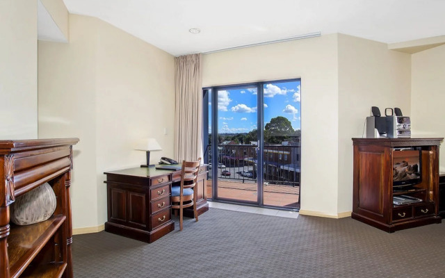 Boulevard on Beaumont