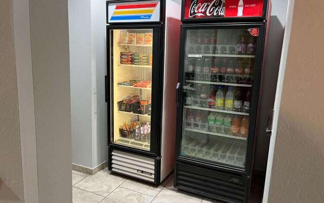 Motel 6 Junction, Texas - Llano River