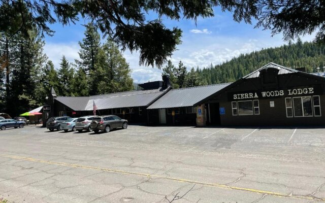 Sierra Woods Lodge