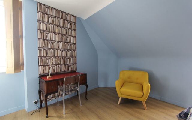 Le Pêcheur aux Gites du Port de Paimpol