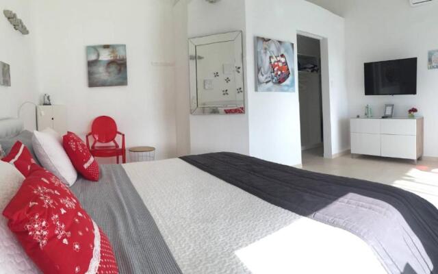 New Fantastic Apartment near Palm Beach