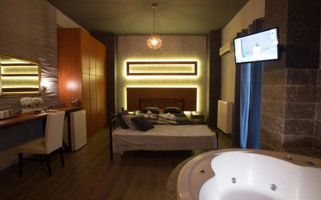 Cavallari Palace Hotel Suites