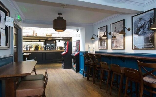 The Cross Keys